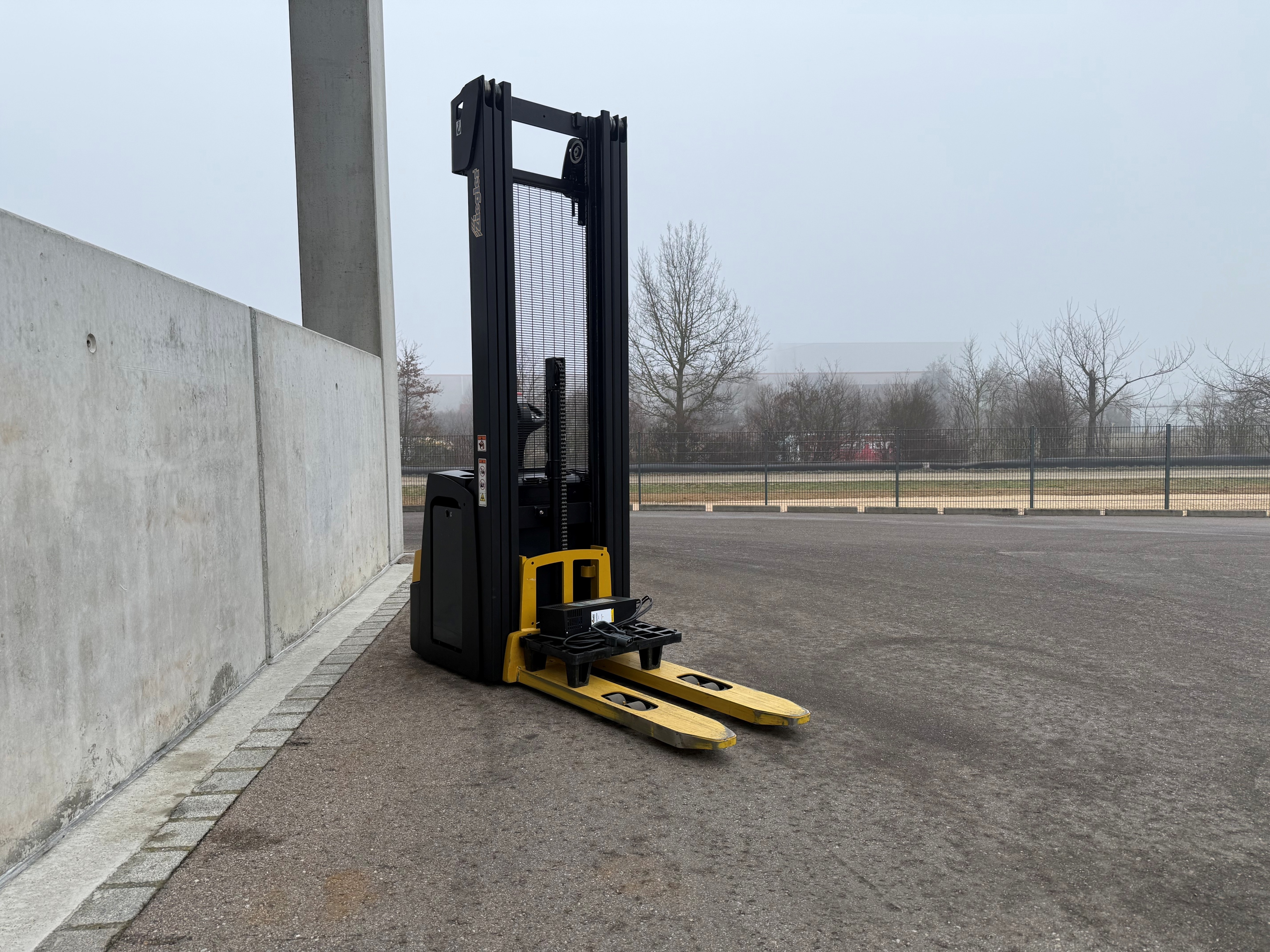 Yale MS16AC Hochhubwagen – Nr. G001199 – Bild 3