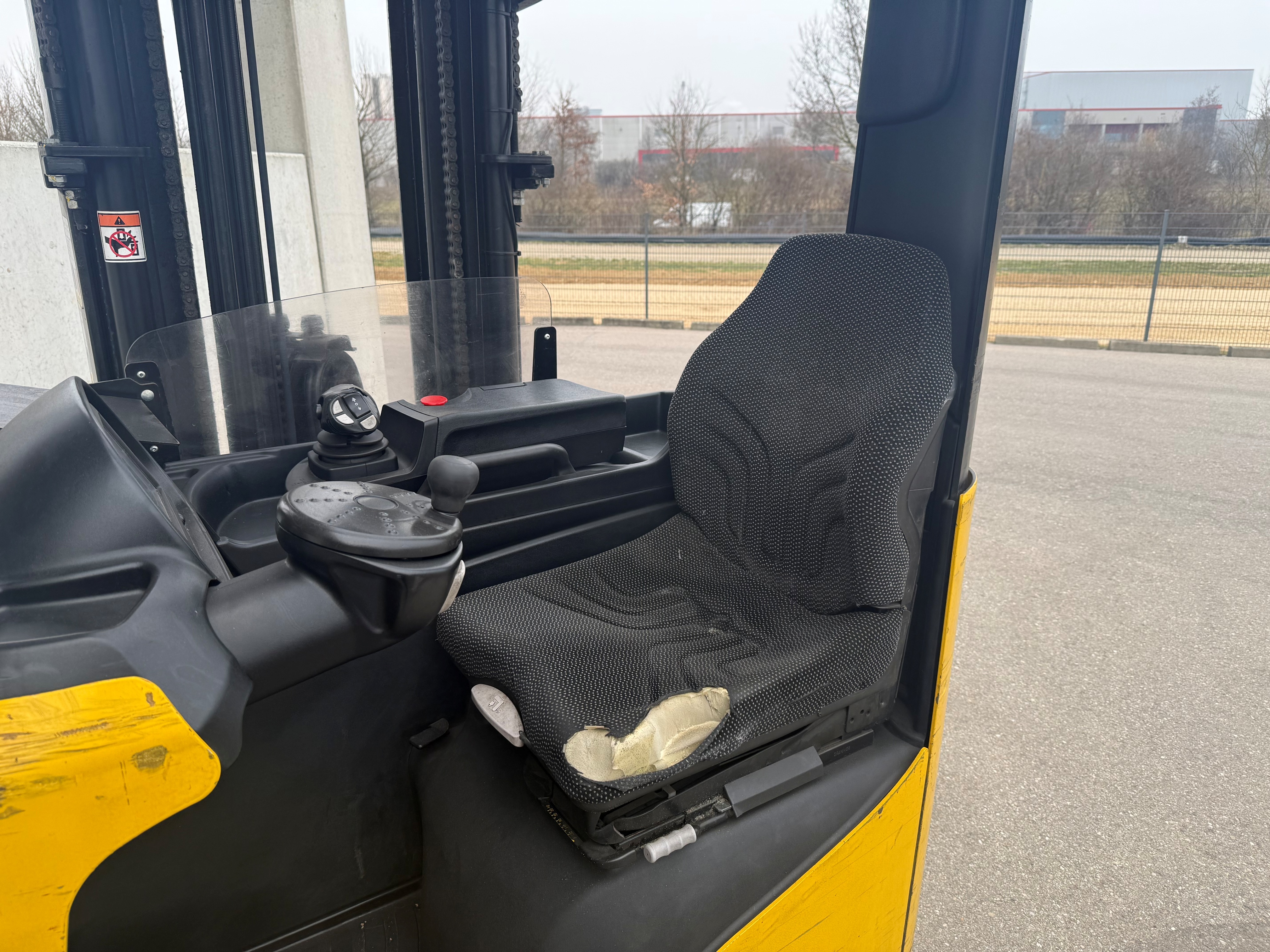 Yale MR14 Schubmaststapler – Nr. G001514 – Bild 4