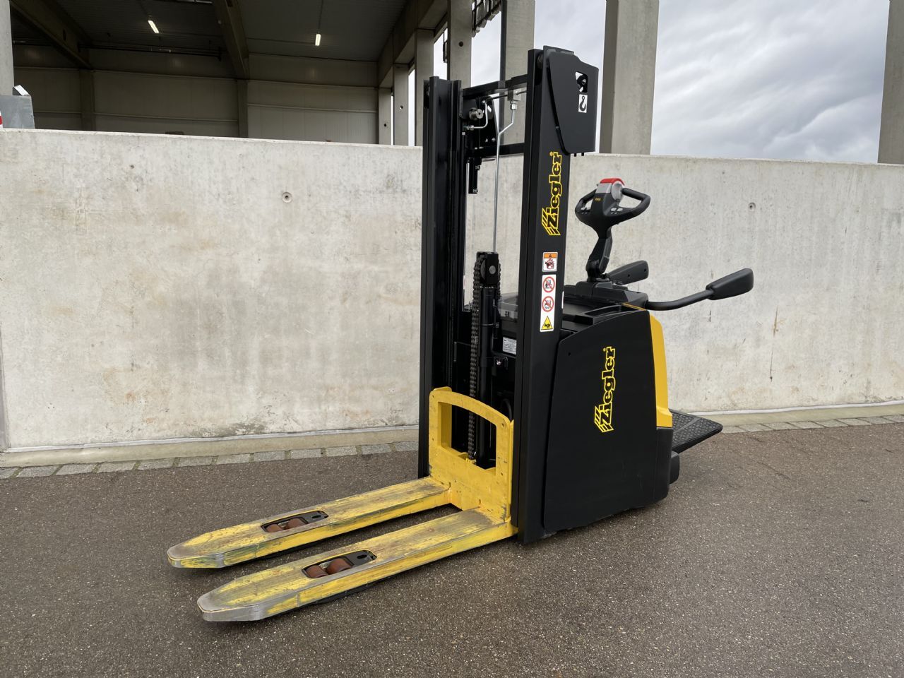 Yale MS16XIL Hochhubwagen – Nr. G007482