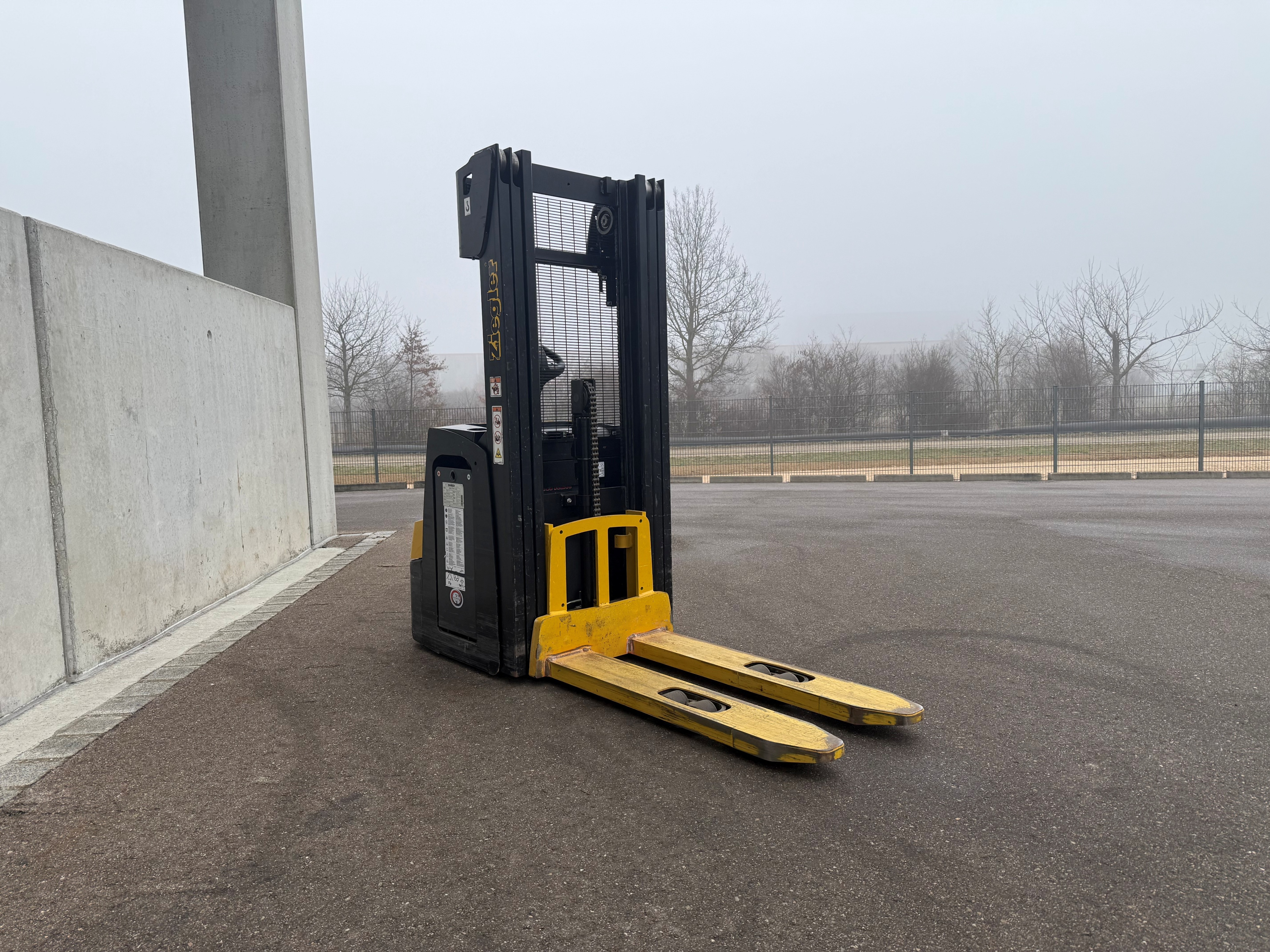 Yale MS16 Hochhubwagen – Nr. G007563 – Bild 2