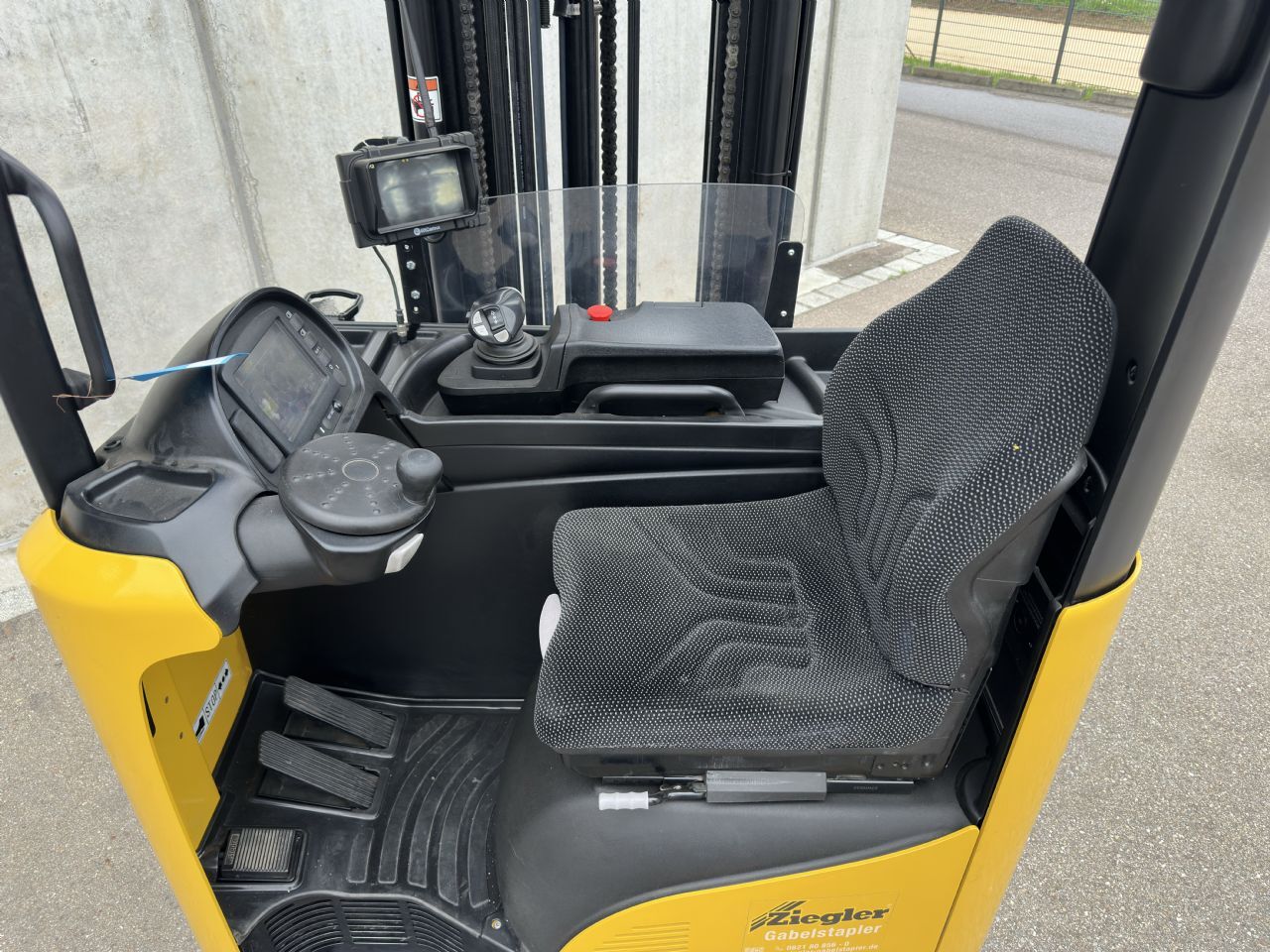 Yale MR14 Schubmaststapler – Nr. G007678 – Bild 4