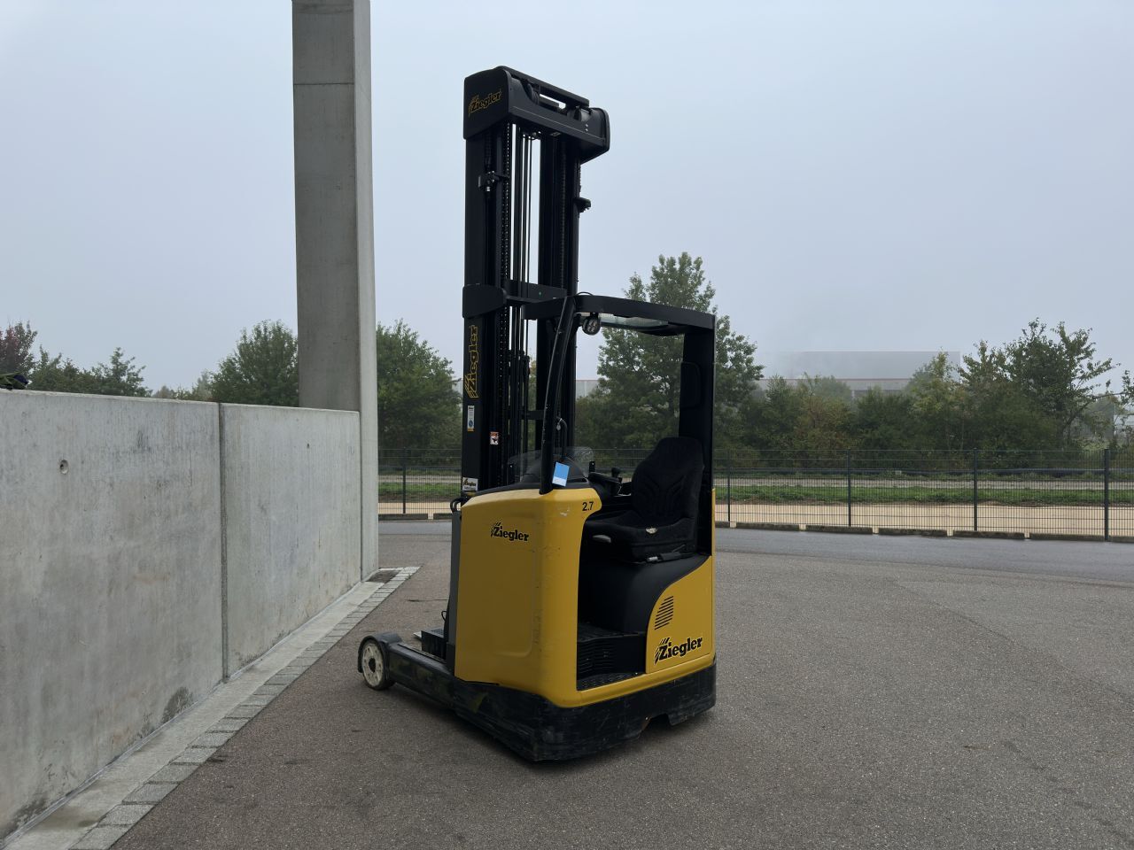 Yale MR14 Schubmaststapler – Nr. G007683 – Bild 2