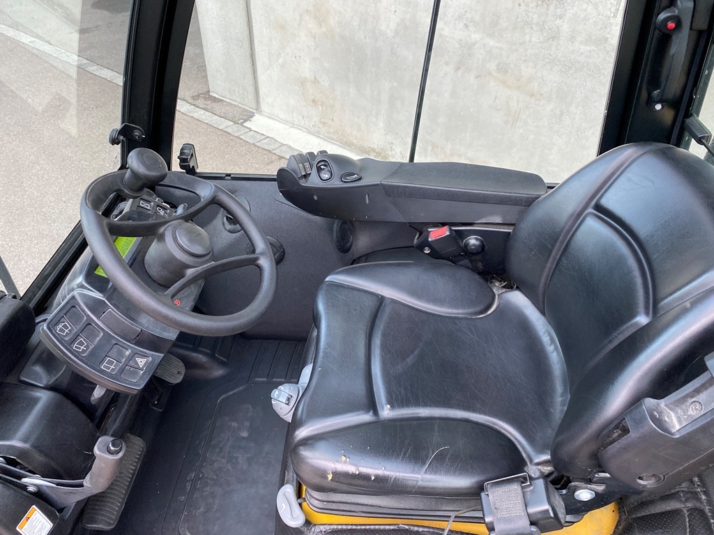 Yale GDP25VX Dieselstapler – Nr. G007980 – Bild 4