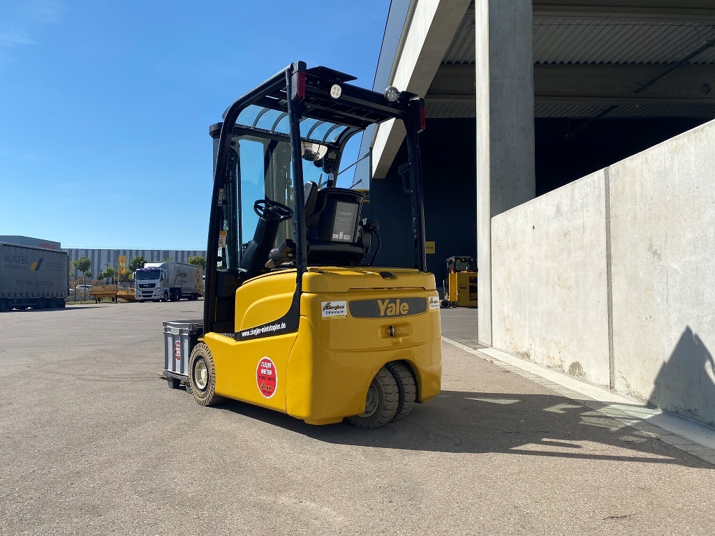 Yale ERP15VTSWB Elektro 3 Rad-Stapler – Nr. G008055 – Bild 3