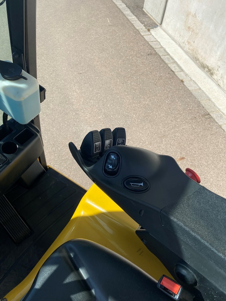 Yale ERP15VTSWB Elektro 3 Rad-Stapler – Nr. G008055 – Bild 5