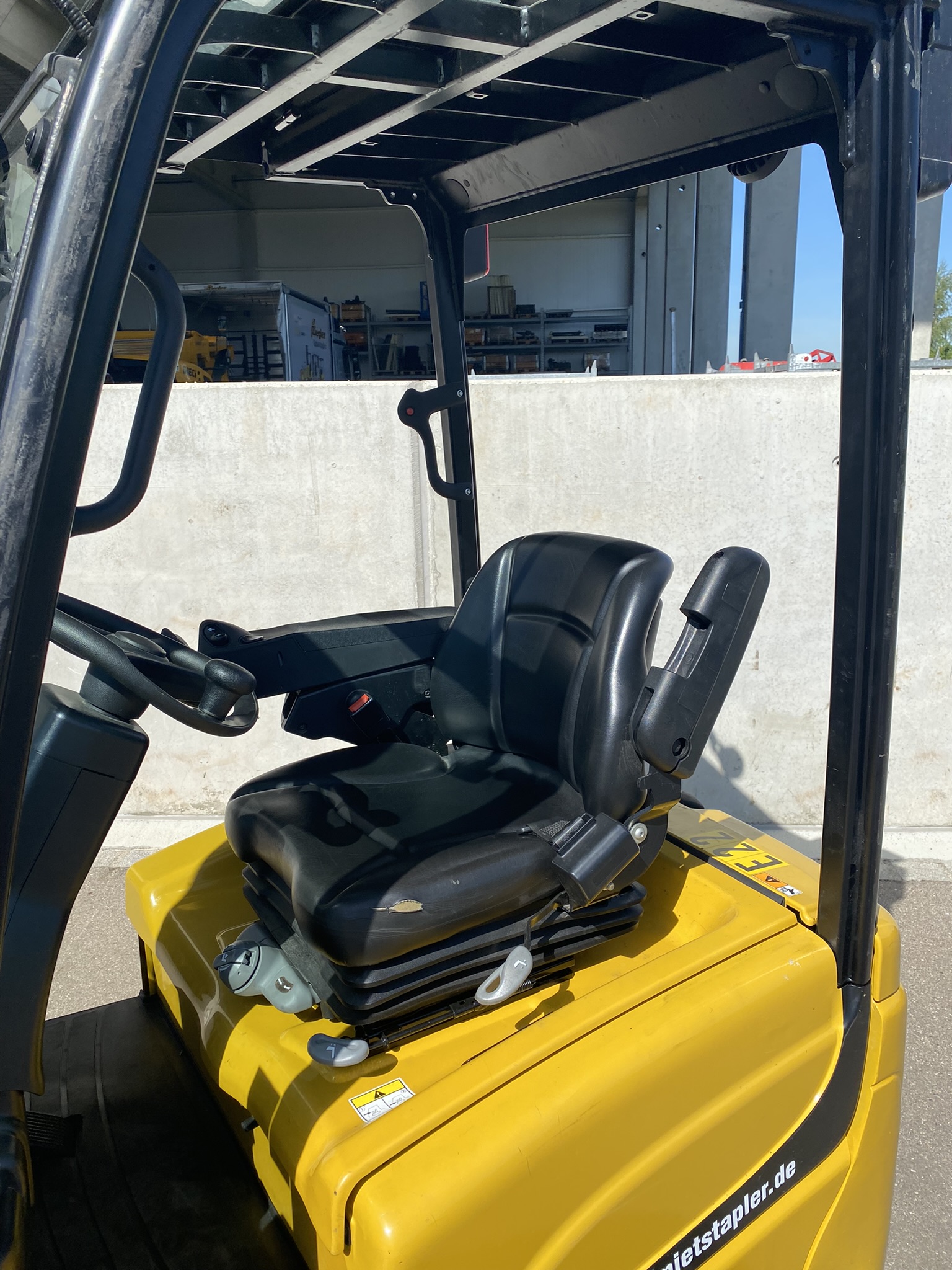 Yale ERP15VTSWB Elektro 3 Rad-Stapler – Nr. G008055 – Bild 6