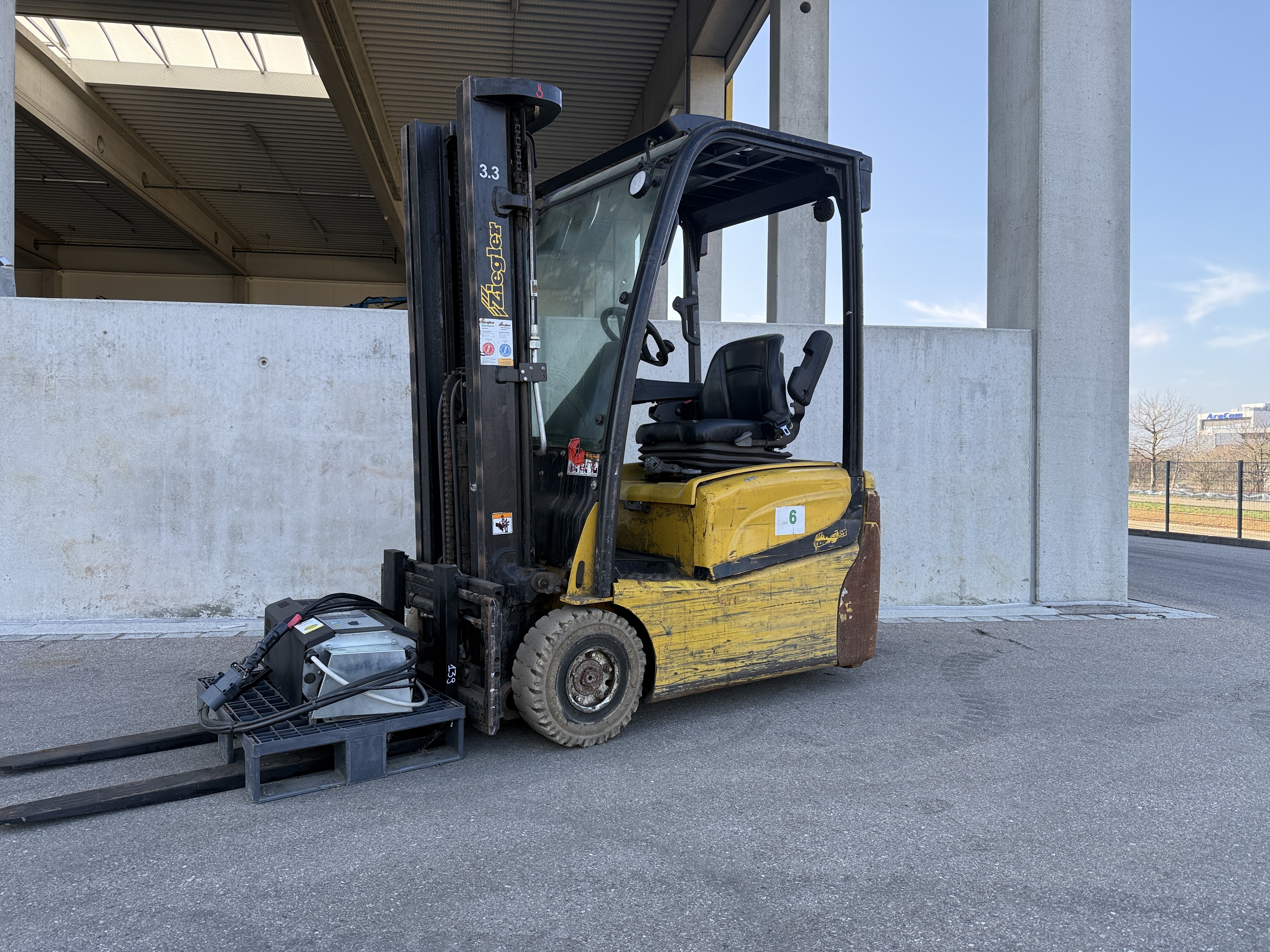 Yale ERP15VTSWB Elektro 3 Rad-Stapler – Nr. G008057