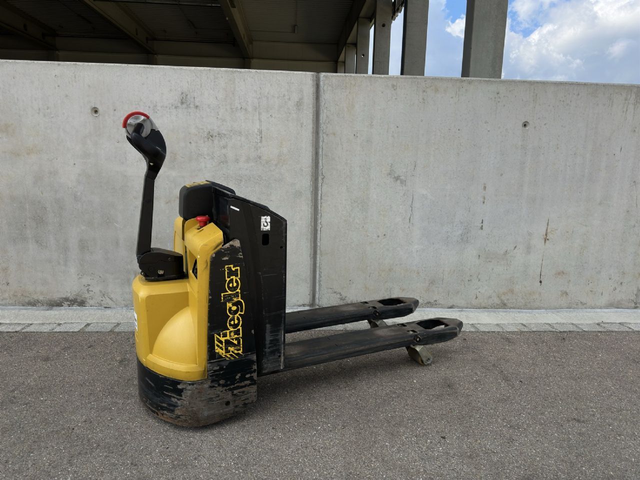 Yale MP20 Niederhubwagen – Nr. G008714 – Bild 2