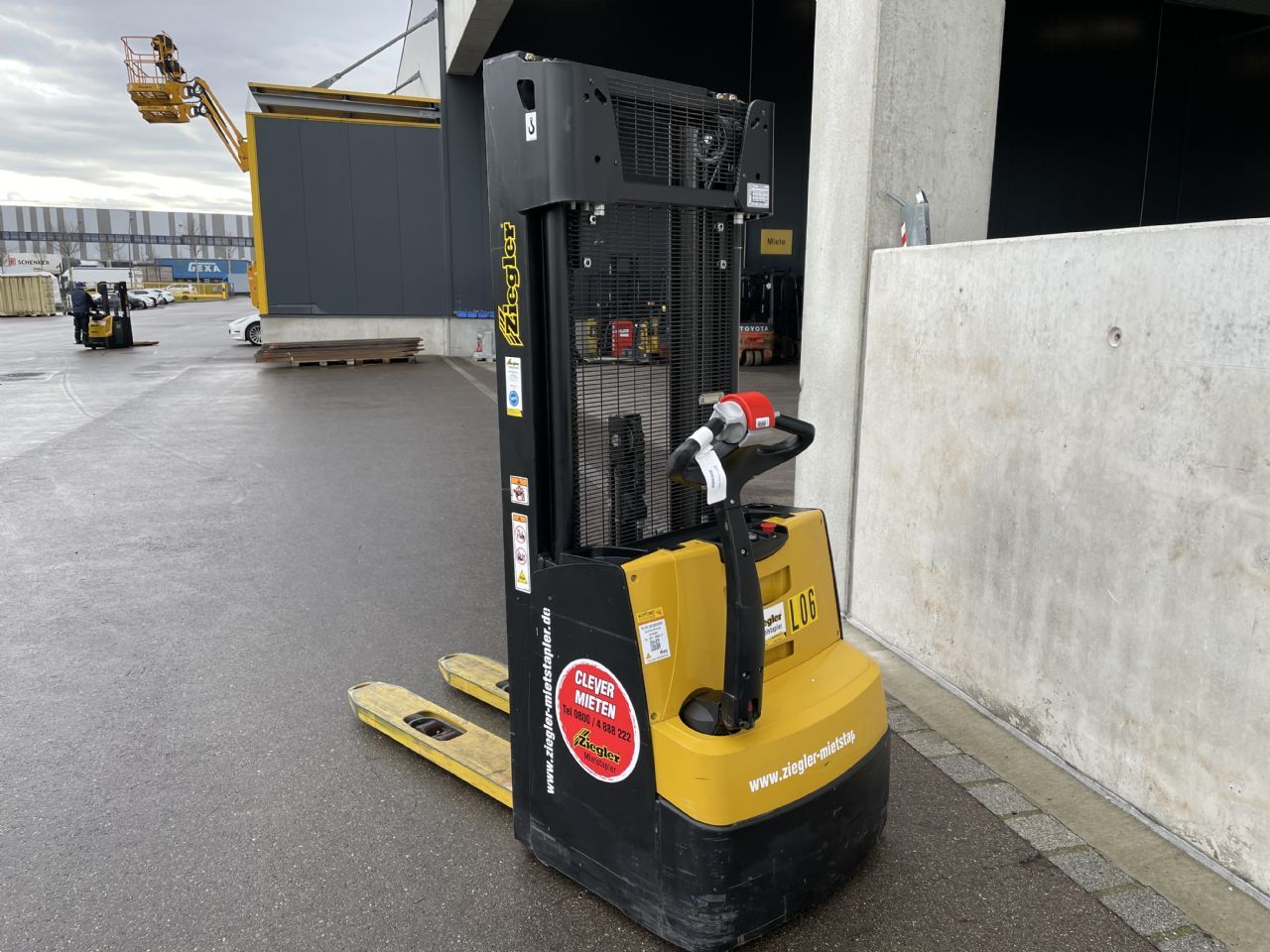 Yale MS12AC Hochhubwagen – Nr. G009199 – Bild 3