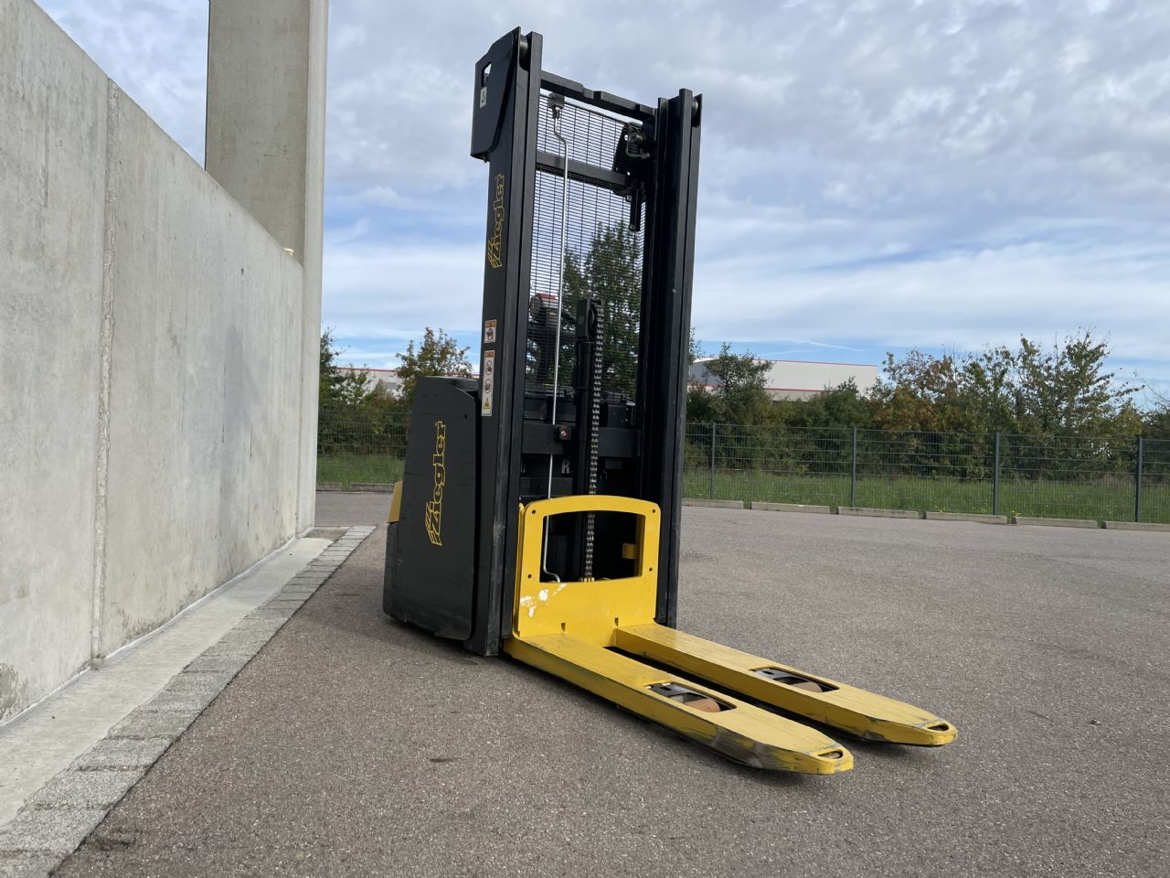 Yale MS12IL Hochhubwagen – Nr. G009212 – Bild 2