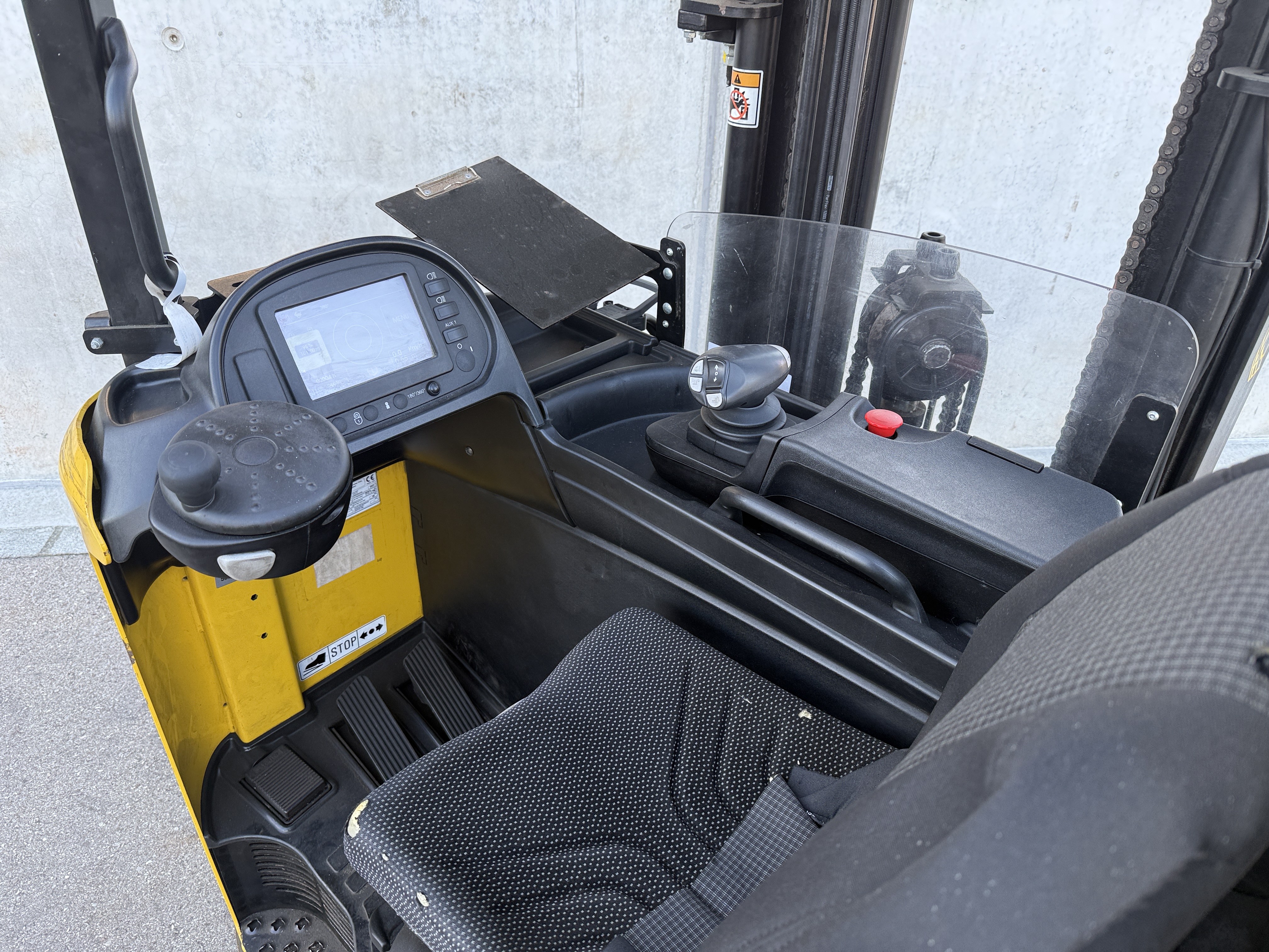 Yale MR14 Schubmaststapler – Nr. G009241 – Bild 4