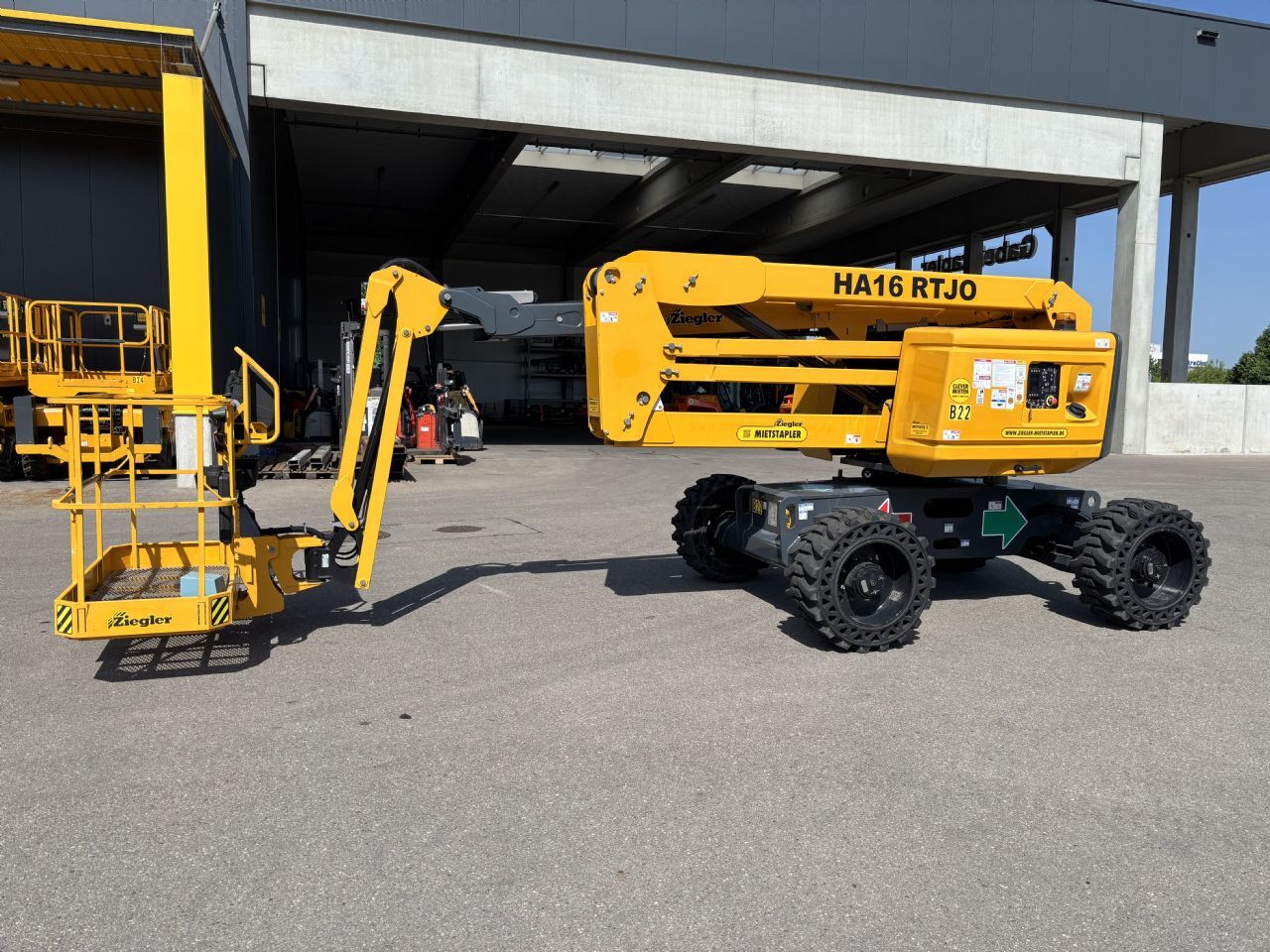 Haulotte HA 16 RTJ O Gelenkarbeitsbühne – Nr. G009367