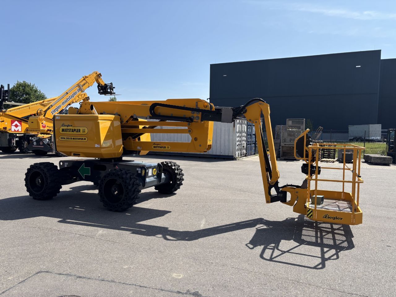 Haulotte HA 16 RTJ O Gelenkarbeitsbühne – Nr. G009367 – Bild 2