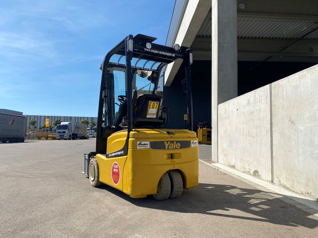 Yale ERP16VTSWB Elektro 3 Rad-Stapler – Nr. G009382 – Bild 3