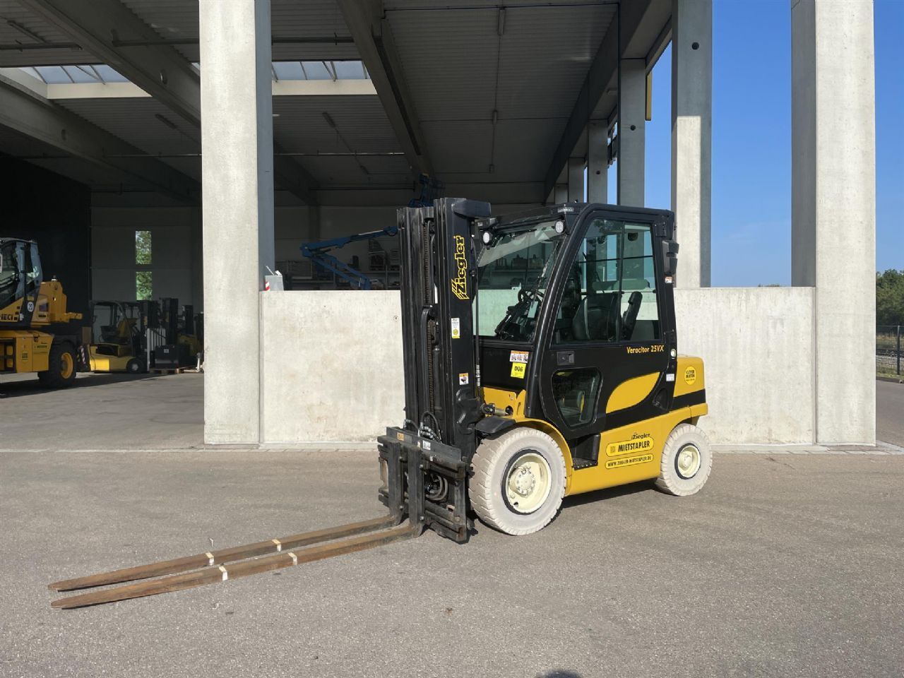 Yale GDP25VX Dieselstapler – Nr. G009537