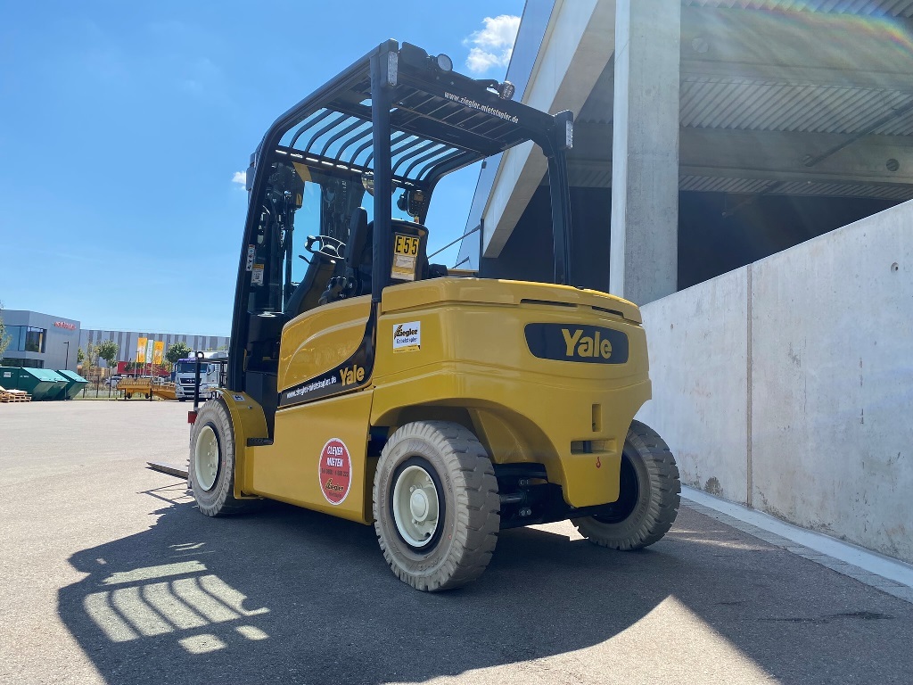 Yale ERP40VM Elektro 4 Rad-Stapler – Nr. G009541 – Bild 3