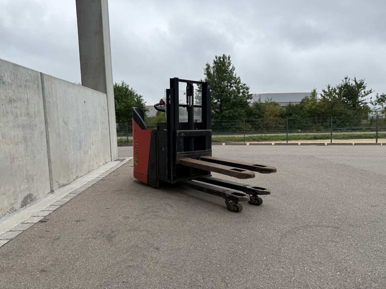 EP KSI201 Hochhubwagen – Nr. G010534 – Bild 2