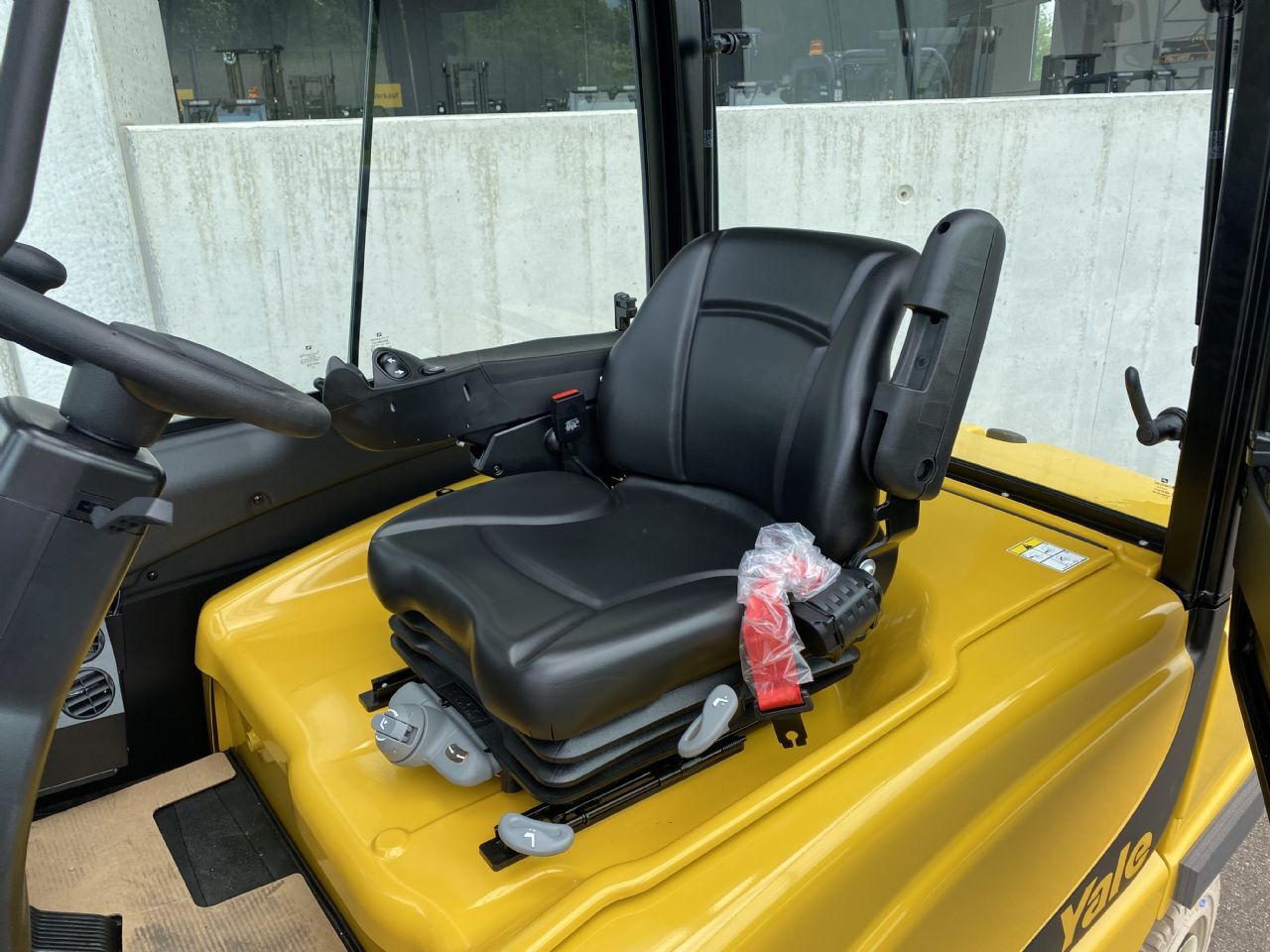 Yale ERP35VL Elektro 4 Rad-Stapler – Nr. G011189 – Bild 4