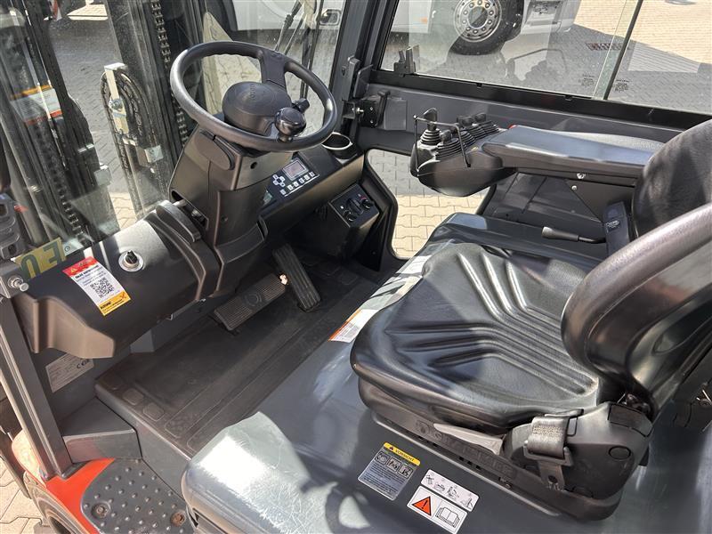 Toyota 8FBMT35 Elektro 4 Rad-Stapler – Nr. G011878 – Bild 5