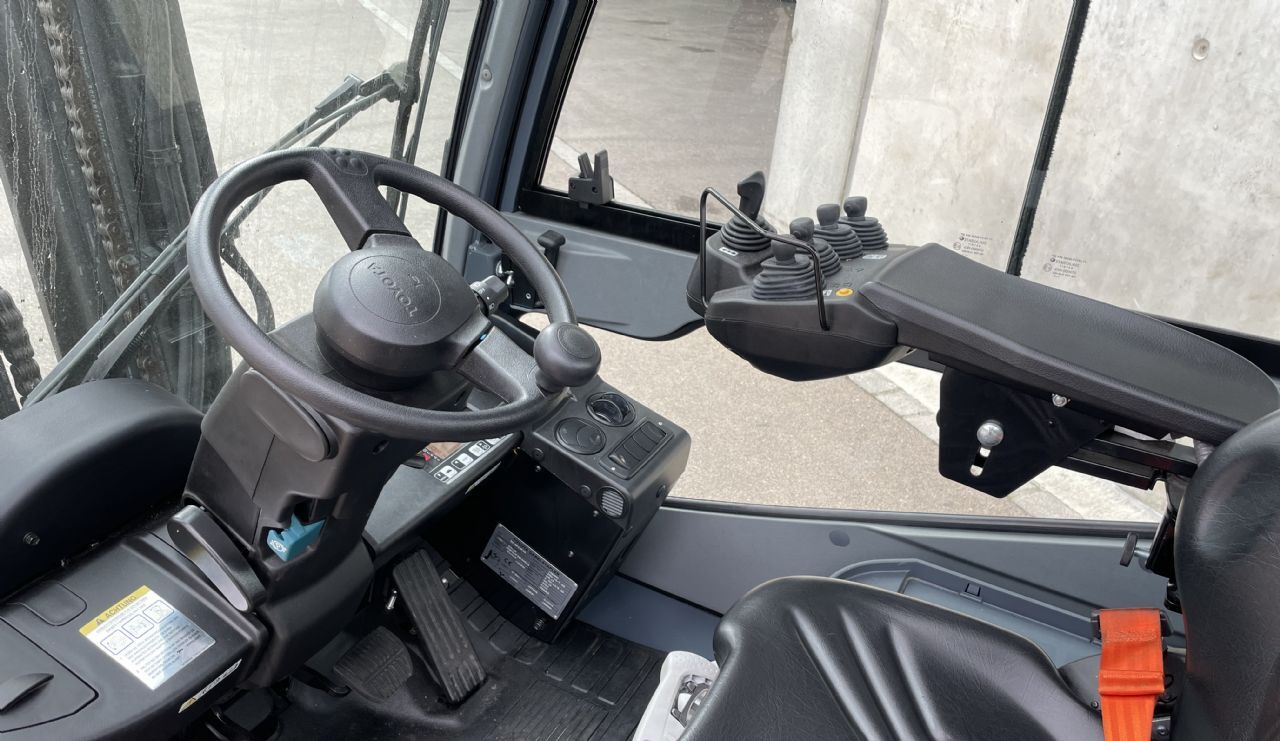 Toyota 8FDJF35 Dieselstapler – Nr. G011929 – Bild 4