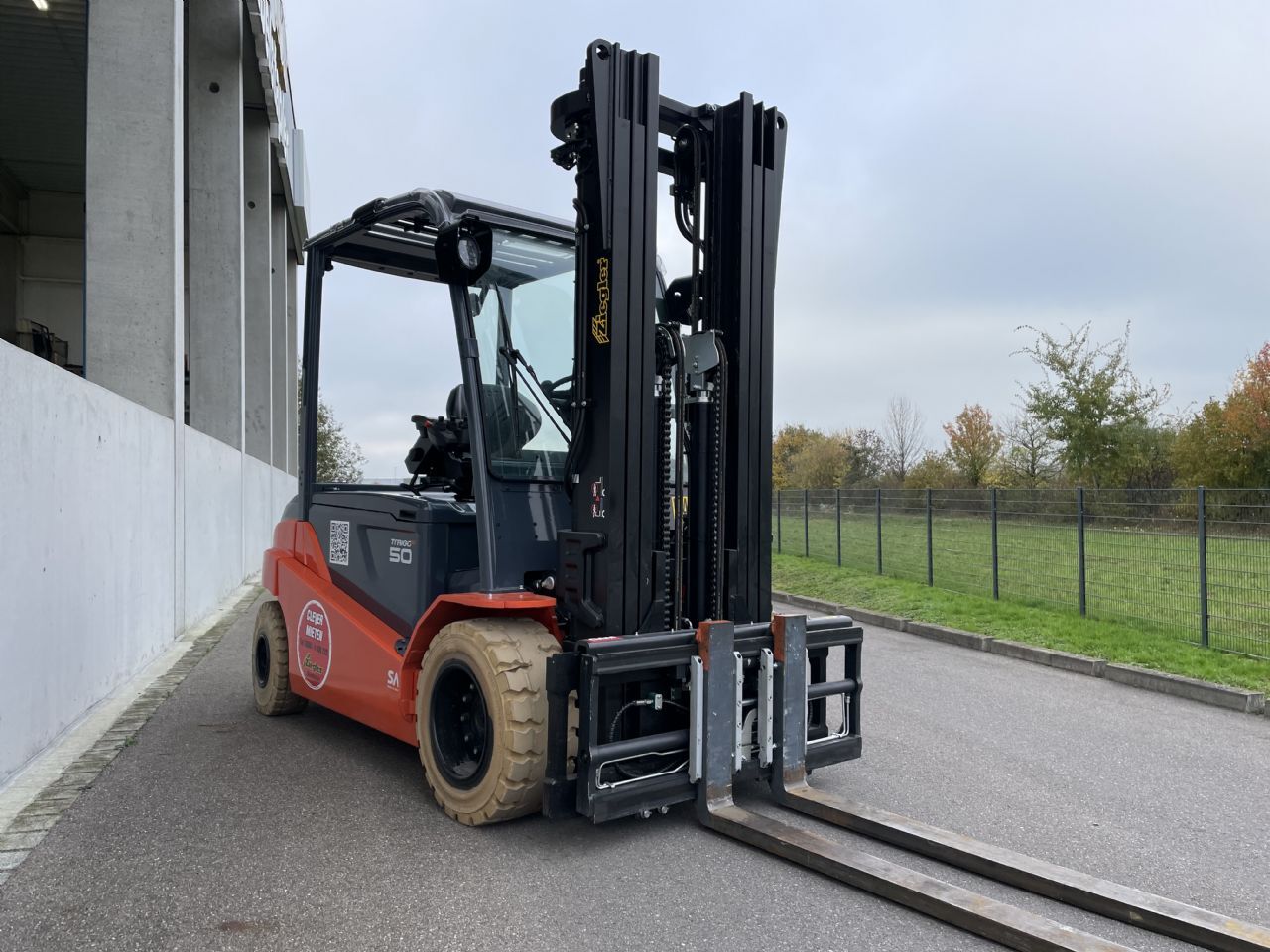 Toyota 8FBMT50 Elektro 4 Rad-Stapler – Nr. G012060 – Bild 2