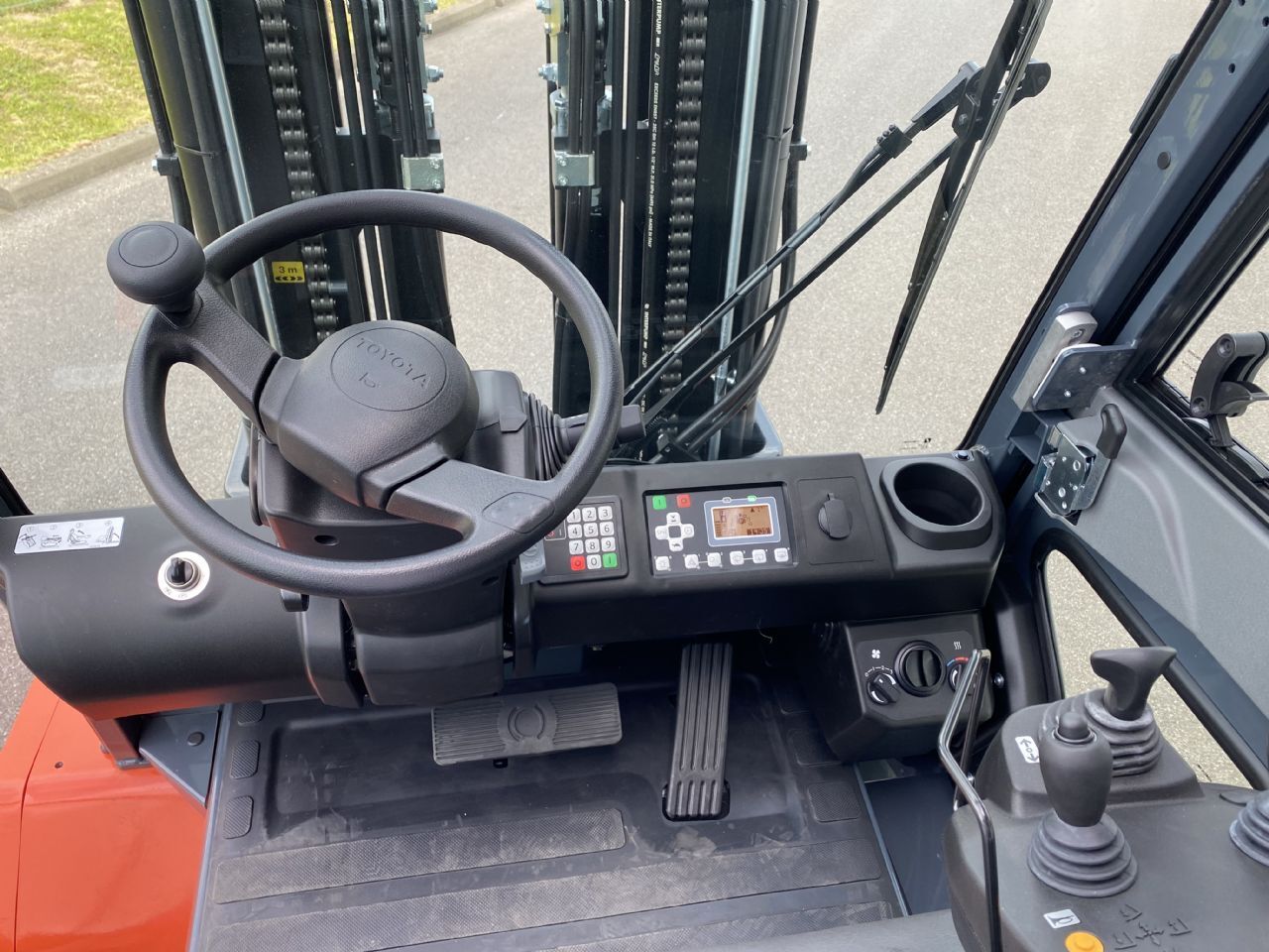 Toyota 8FBMT50 Elektro 4 Rad-Stapler – Nr. G012061 – Bild 6