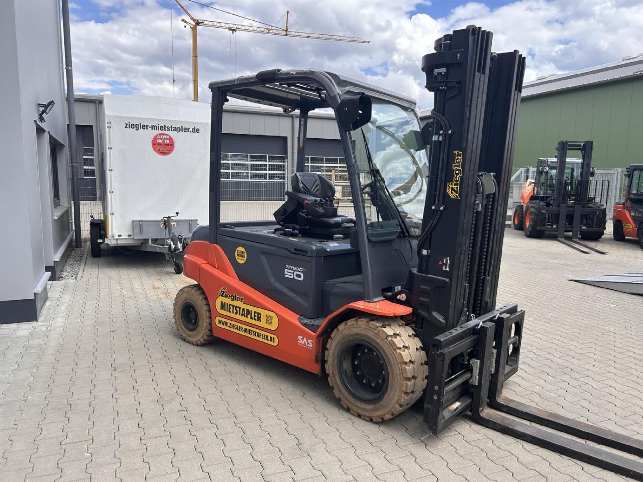 Toyota 8FBMT50 Elektro 4 Rad-Stapler – Nr. G012063 – Bild 2