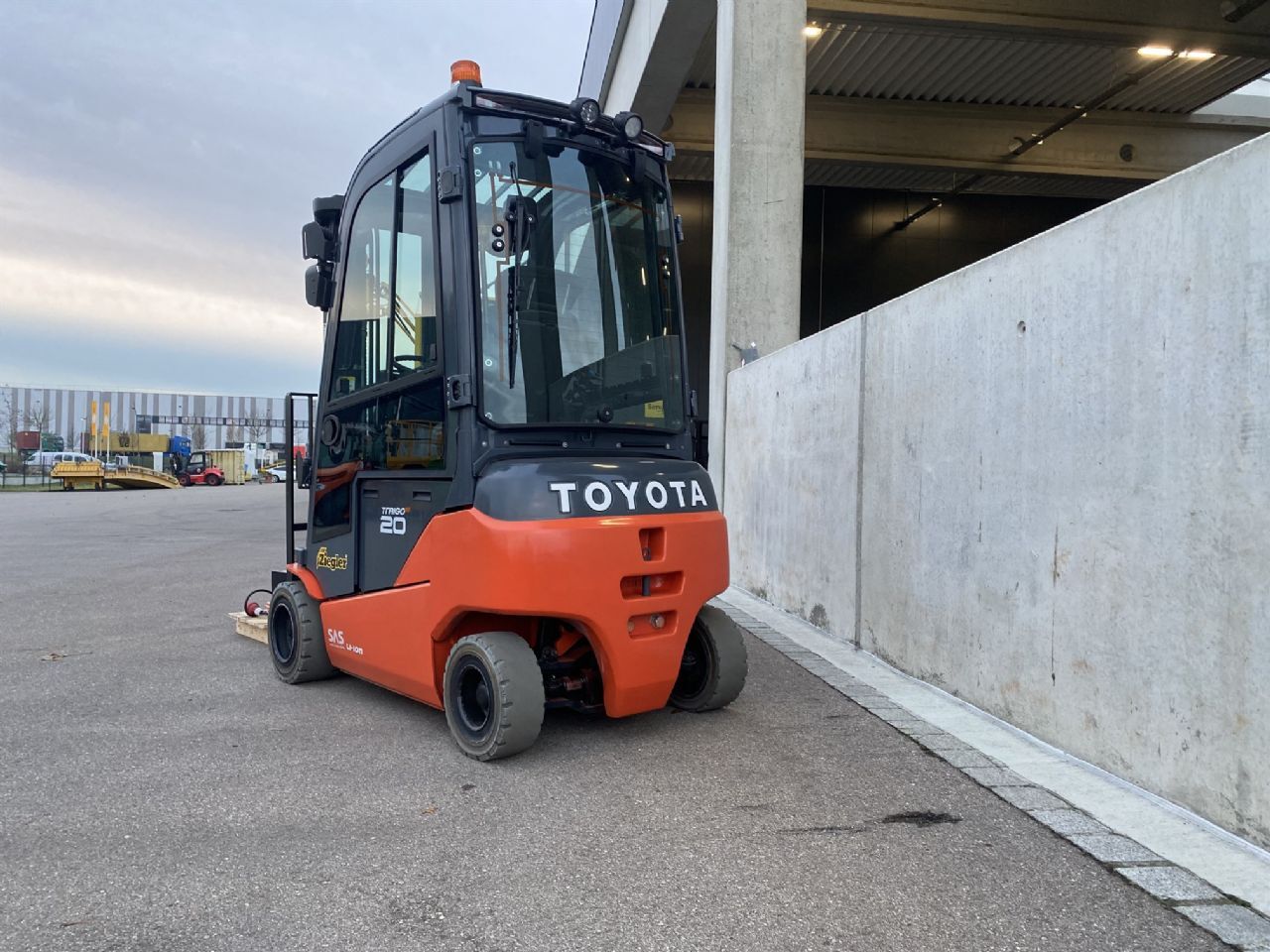 Toyota 8FBMK20T Elektro 4 Rad-Stapler – Nr. G012283 – Bild 3