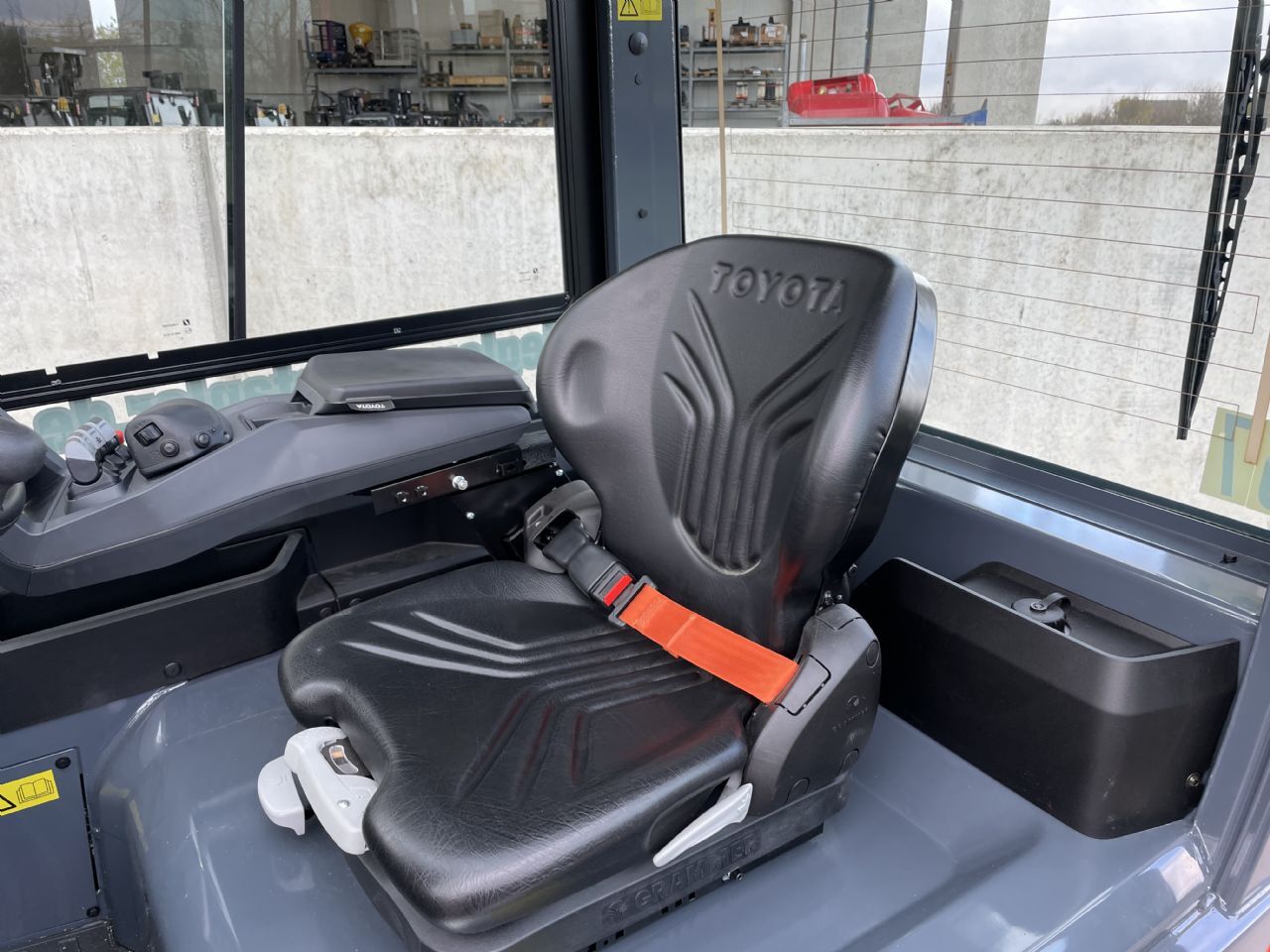 Toyota 9FBMK30T Elektro 4 Rad-Stapler – Nr. G012320 – Bild 4