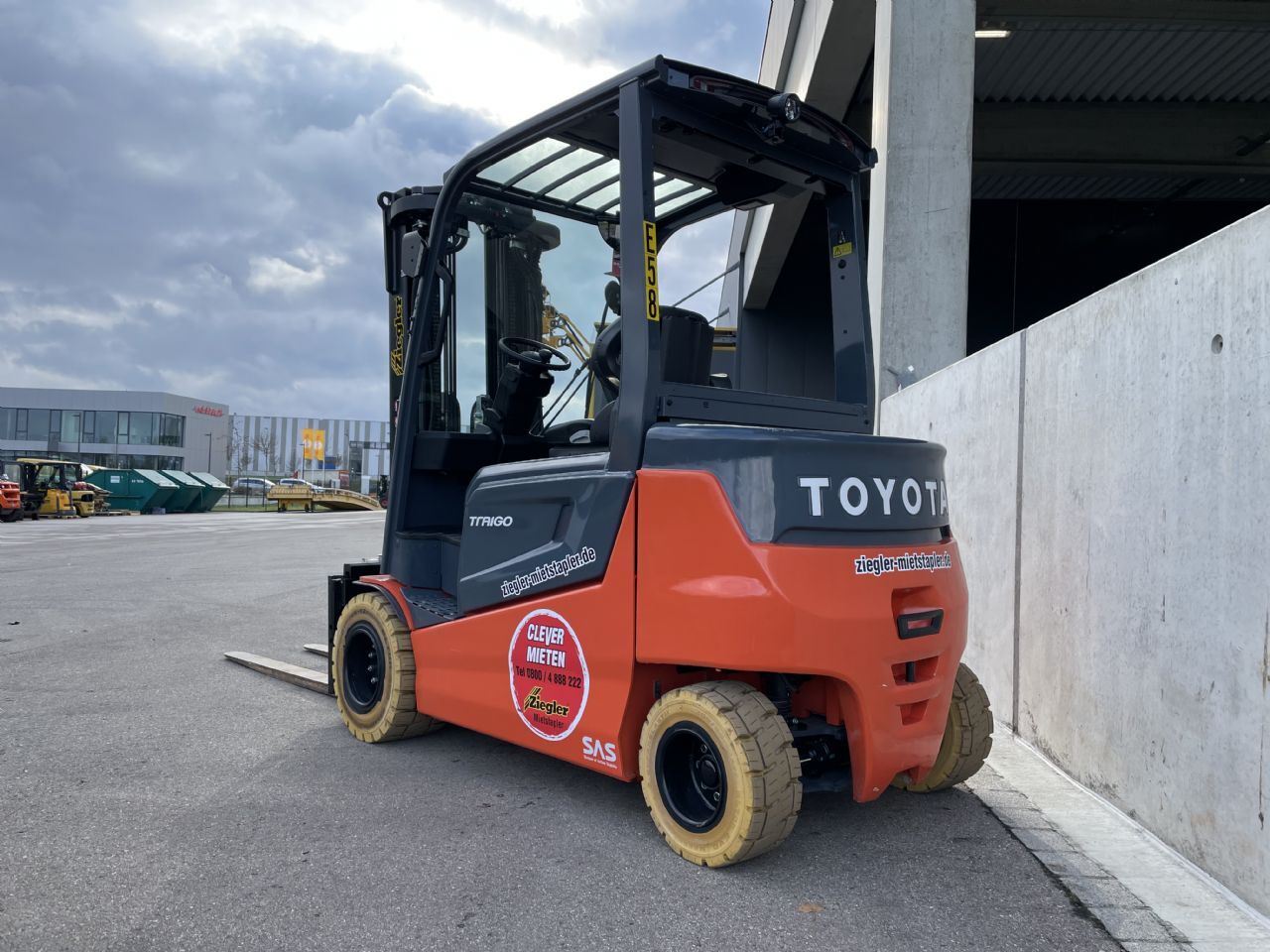 Toyota 9FBM35T Elektro 4 Rad-Stapler – Nr. G012321 – Bild 3