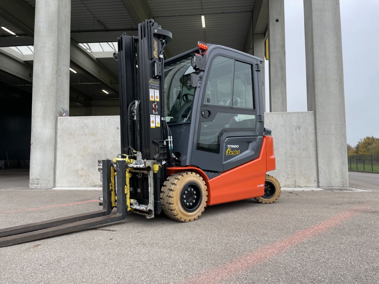 Toyota 9FBH30T Elektro 4 Rad-Stapler – Nr. G012328