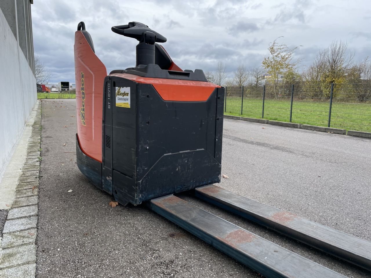 Toyota LPE200 Niederhubwagen – Nr. G012417 – Bild 2