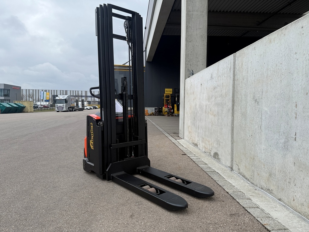 Toyota SWE140 Hochhubwagen – Nr. G013614 – Bild 3