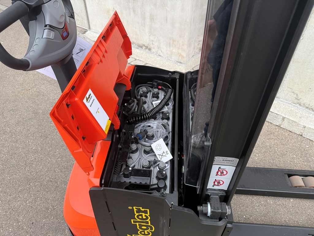 Toyota SWE140 Hochhubwagen – Nr. G013614 – Bild 4