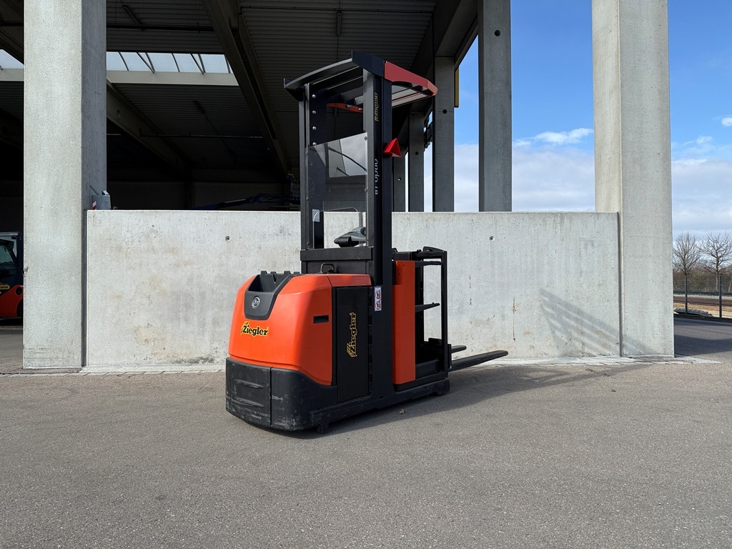 Toyota OME100N Hochhubkommissionierer – Nr. G013757