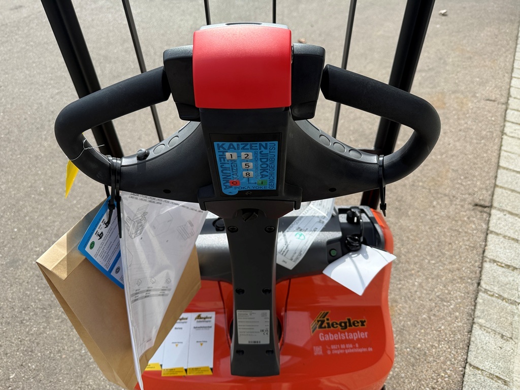 Toyota LWI160 Niederhubwagen – Nr. G013862 – Bild 4