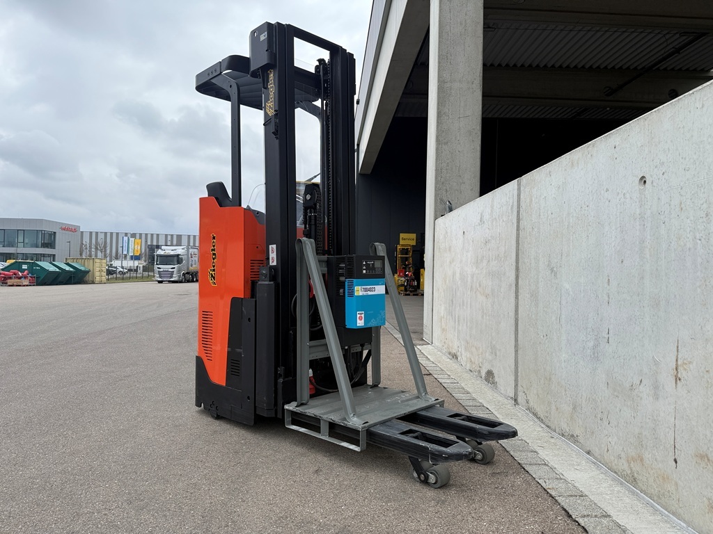 Toyota SSI160LN Fahrerstandstapler – Nr. G014249 – Bild 3