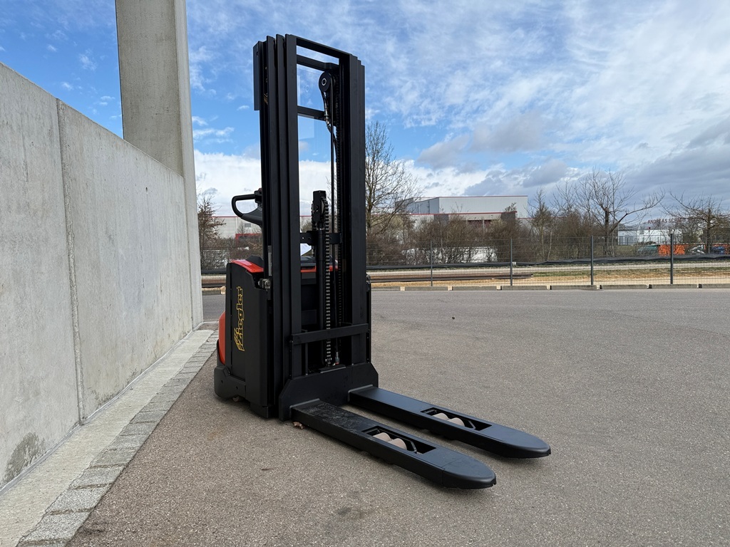 Toyota SWE120 Hochhubwagen – Nr. G014563 – Bild 2