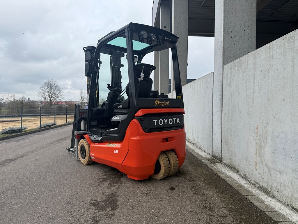 Toyota 9FBEK16T Elektro 3 Rad-Stapler – Nr. G014632 – Bild 3