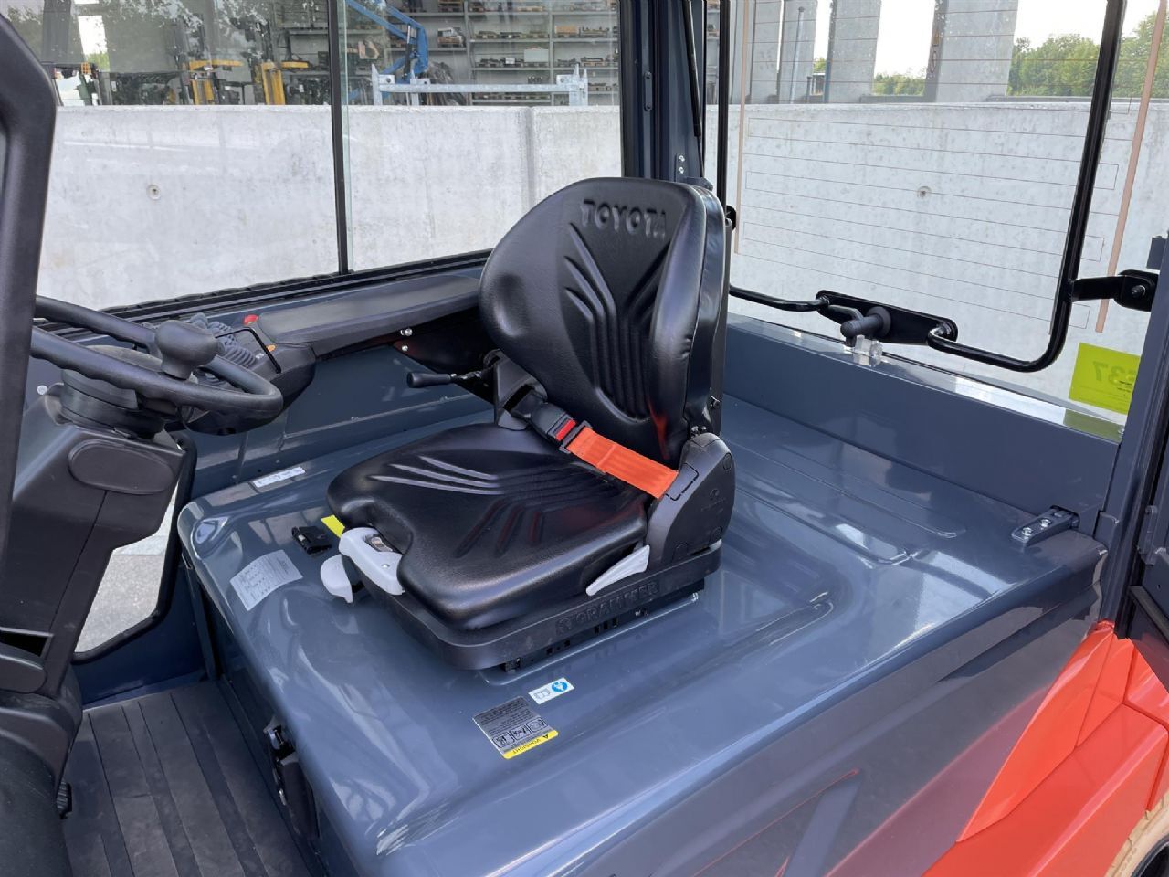 Toyota 8FBMT50 Elektro 4 Rad-Stapler – Nr. G014799 – Bild 4